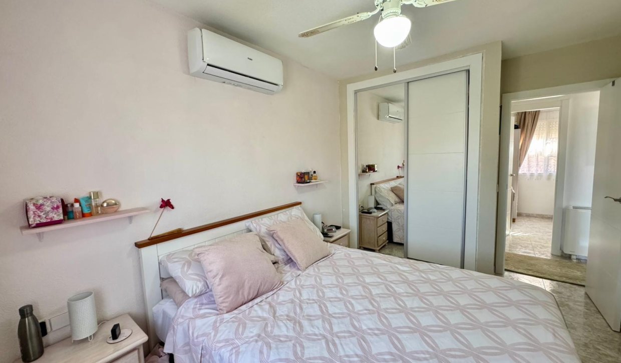 Segunda Mano - Chalet - Torrevieja - Los Altos