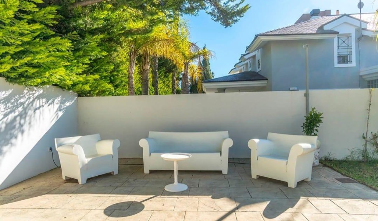 Resale - Villa - Orihuela Costa - Campoamor