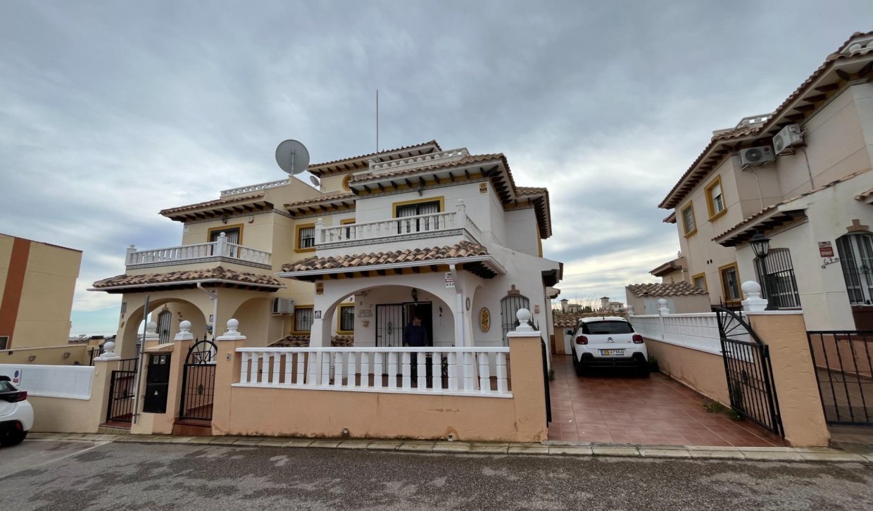 Alquiler - Casa Tipo Dúplex - Orihuela Costa - Lomas de Cabo Roig-Los Dolses