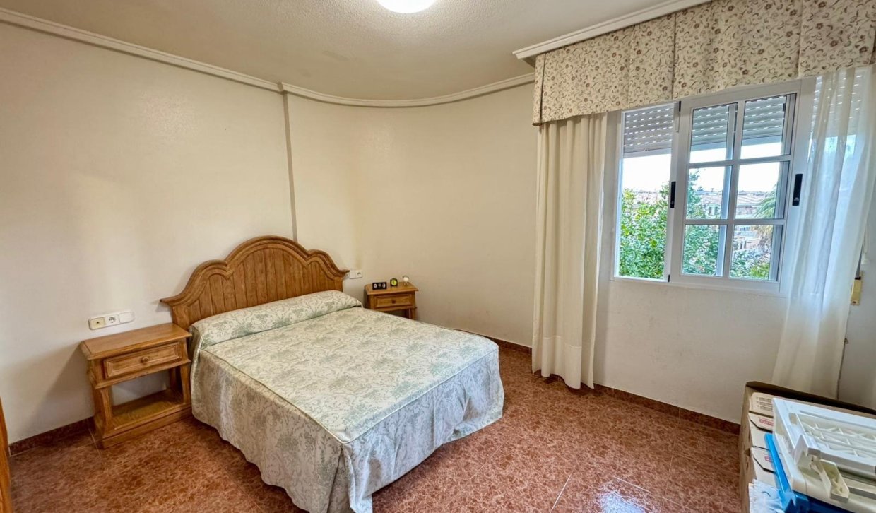 Segunda Mano - Chalet - Torrevieja - Los Balcones - Los Altos del Edén