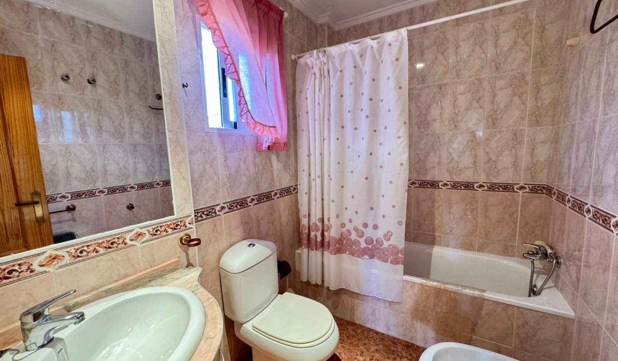 Segunda Mano - Chalet - Torrevieja - Los Balcones - Los Altos del Edén