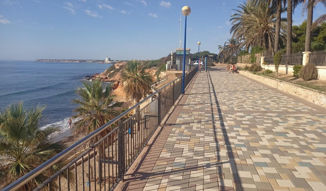 Alquiler - Apartamento  - Orihuela Costa - Punta Prima