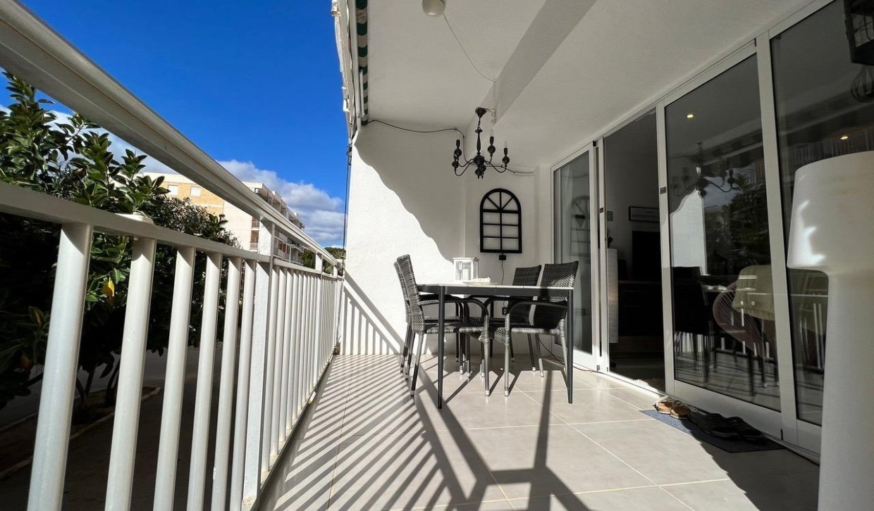 Alquiler - Apartamento  - Orihuela Costa - Punta Prima