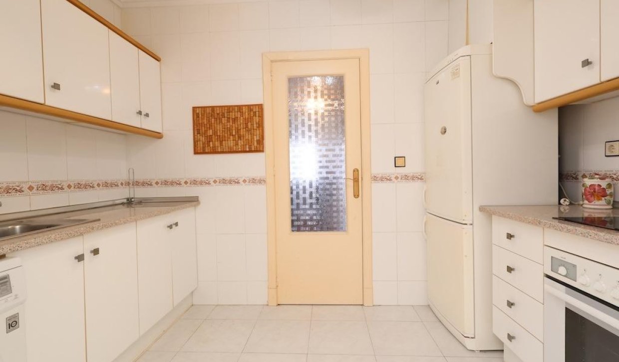 Segunda Mano - Bungalow - Torrevieja - Carrefour