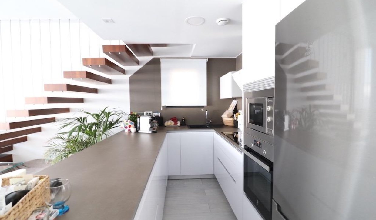 Segunda Mano - Villa - Orihuela Costa - Lomas de Cabo Roig