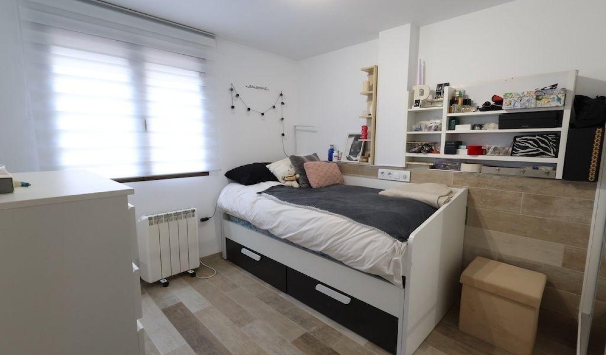 Segunda Mano - Casa Tipo Dúplex - Cabo Roig - Cala Capitan