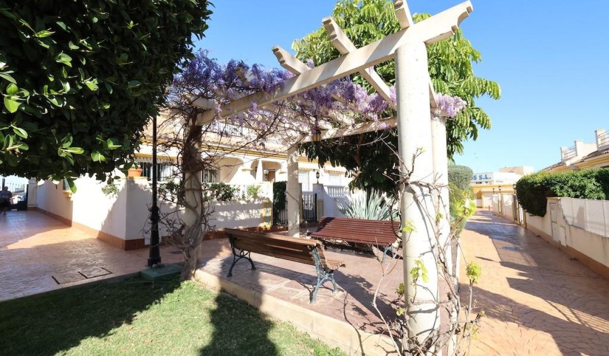 Verhuur - Halfvrijstaande  woning - Orihuela Costa - Cabo Roig