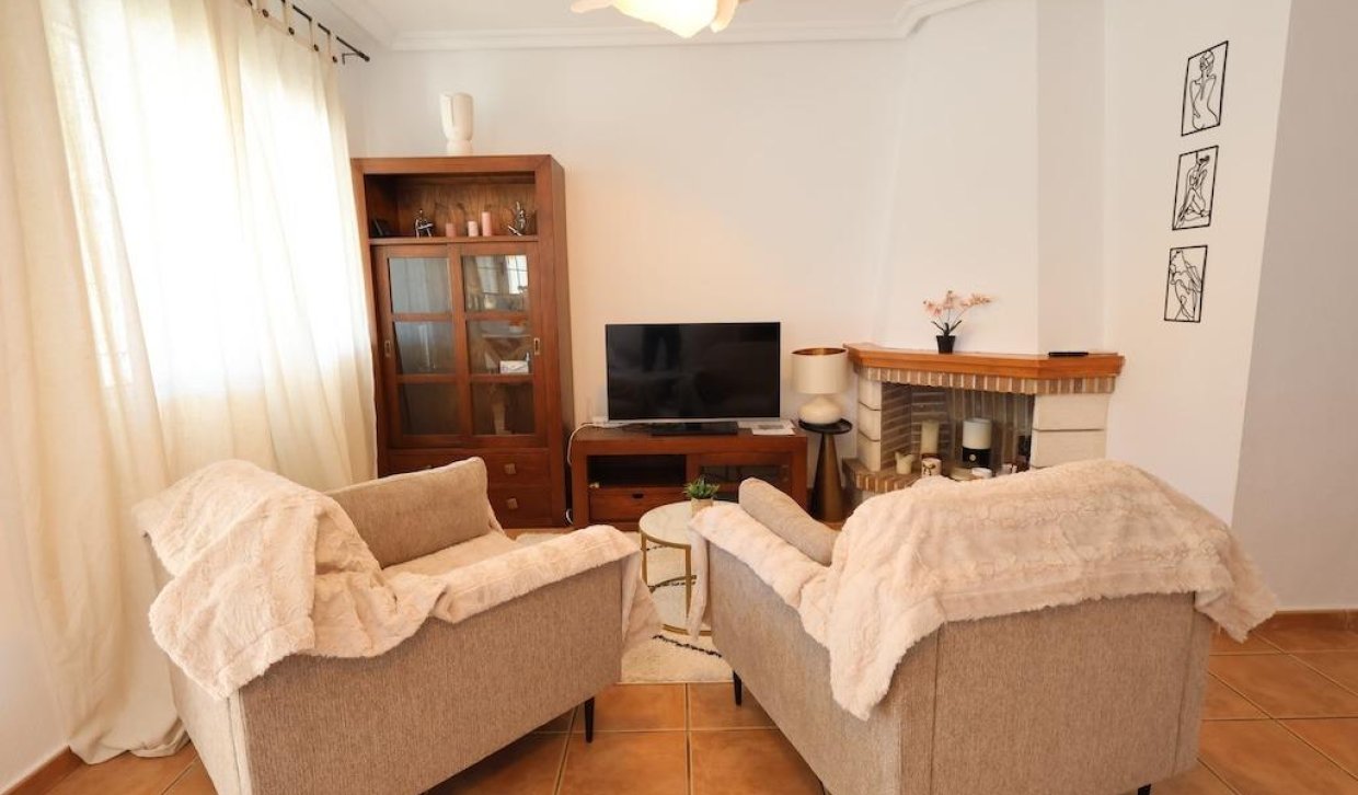 Verhuur - Halfvrijstaande  woning - Orihuela Costa - Cabo Roig