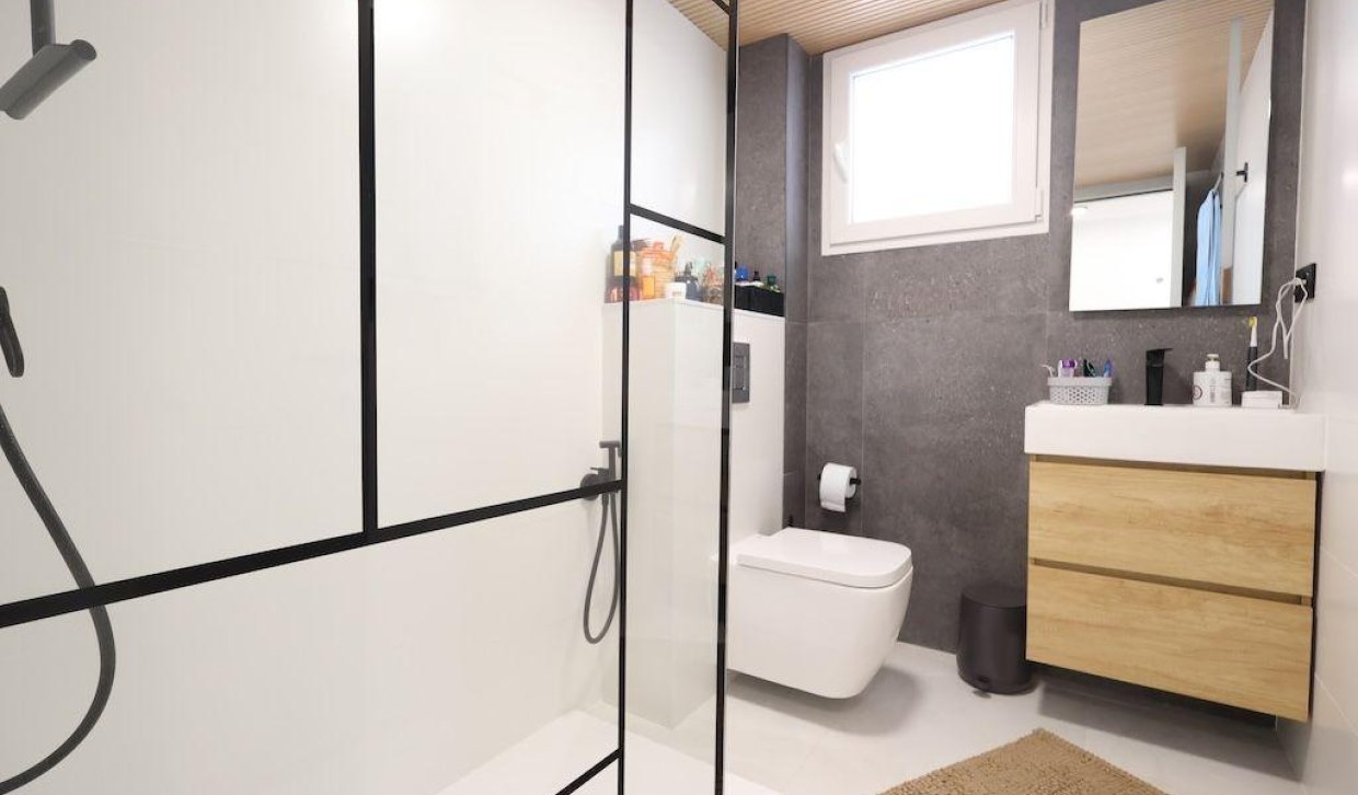 Resale - Apartment  - Pilar de la Horadada - Zona Pueblo