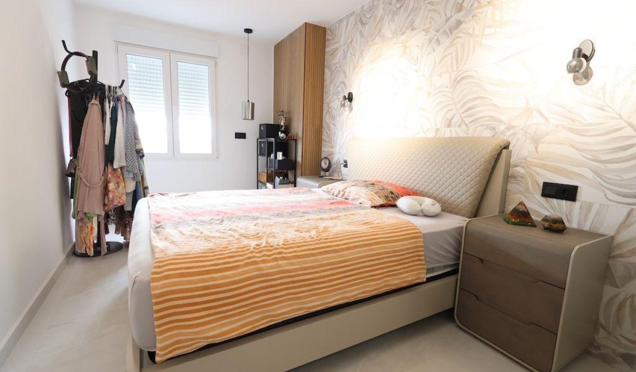 Resale - Apartment  - Pilar de la Horadada - Zona Pueblo