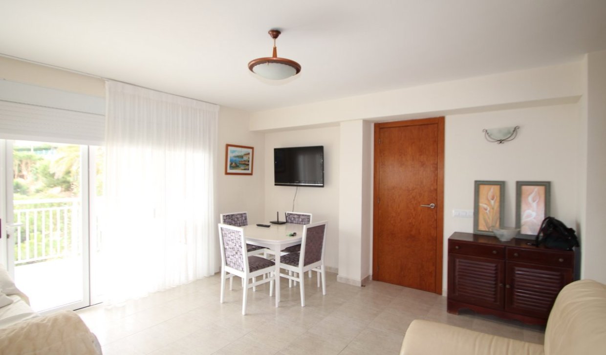 Alquiler a largo plazo - Apartamento - Orihuela Costa - Campoamor