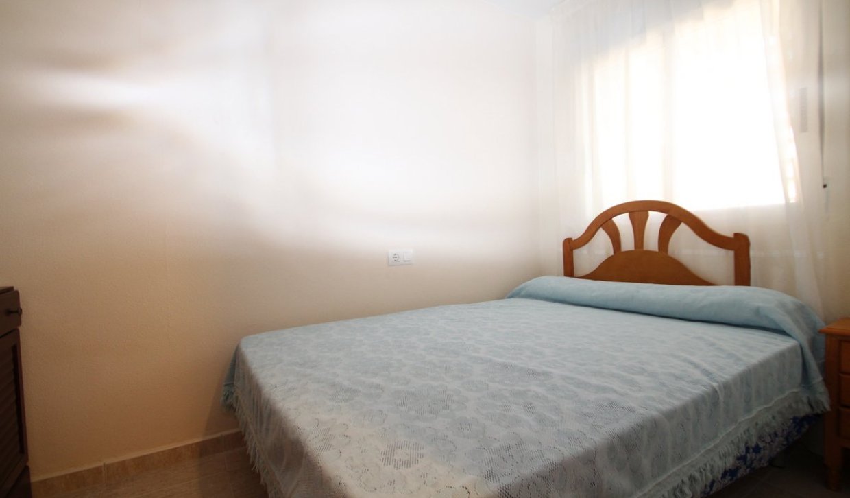 Alquiler a largo plazo - Apartamento - Orihuela Costa - Campoamor