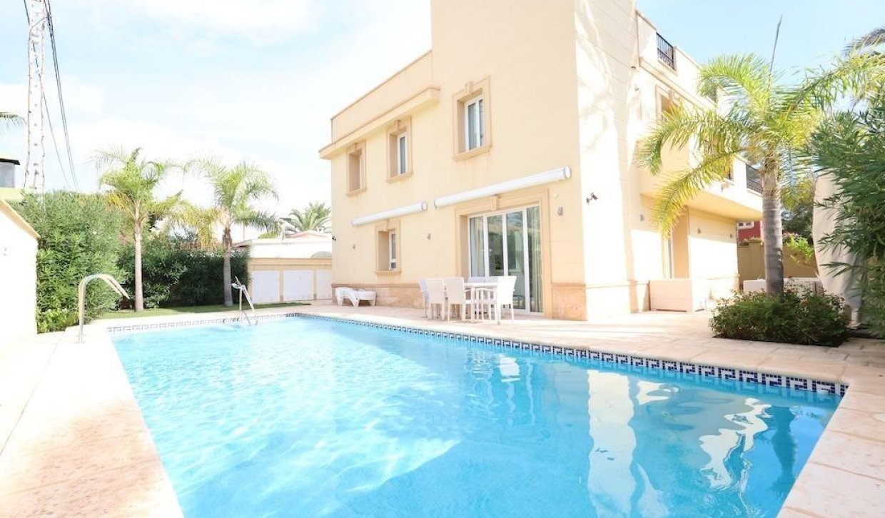 Alquiler - Chalet - Cabo Roig - Costa blanca