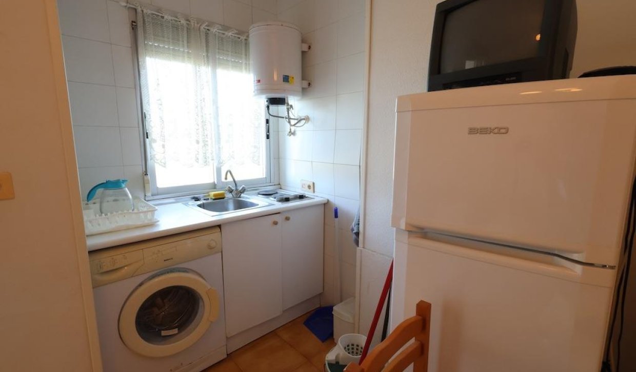 Segunda Mano - Apartamento  - Torrevieja - La Mata pueblo