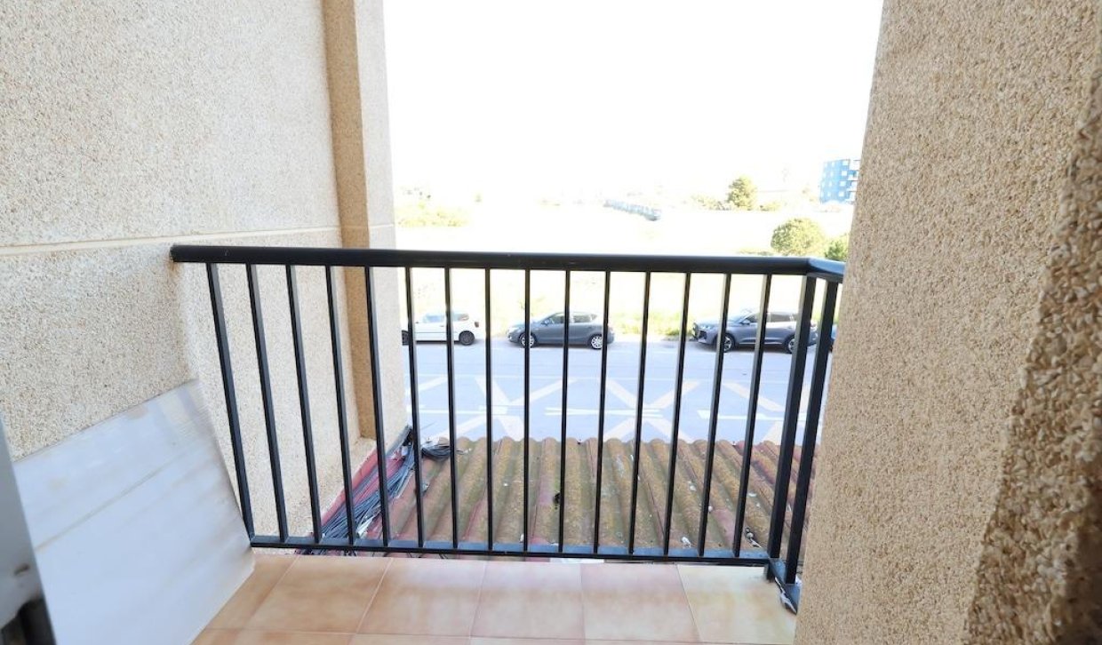 Segunda Mano - Apartamento  - Torrevieja - La Mata pueblo