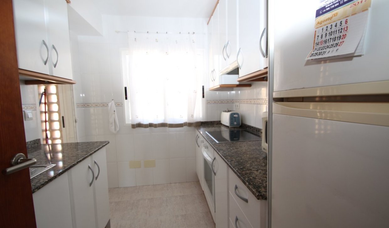 Alquiler a largo plazo - Apartamento - Orihuela Costa - Campoamor