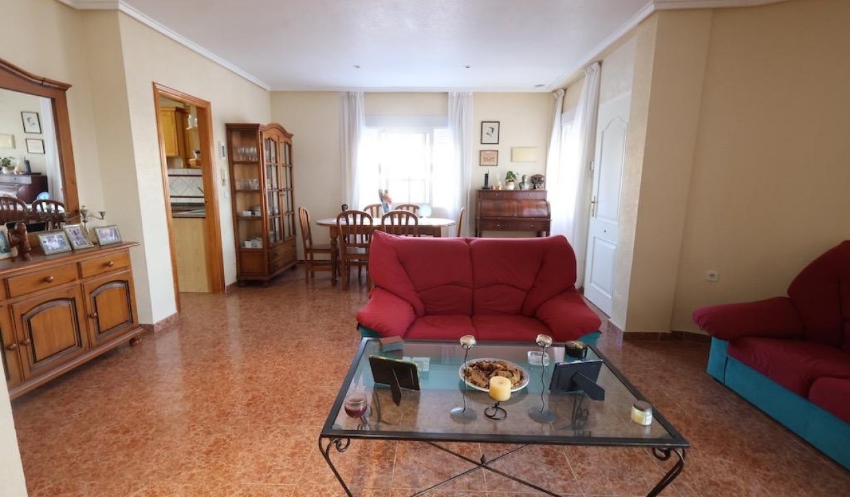Resale - Chalet - Torrevieja - Los Balcones - Los Altos del Edén