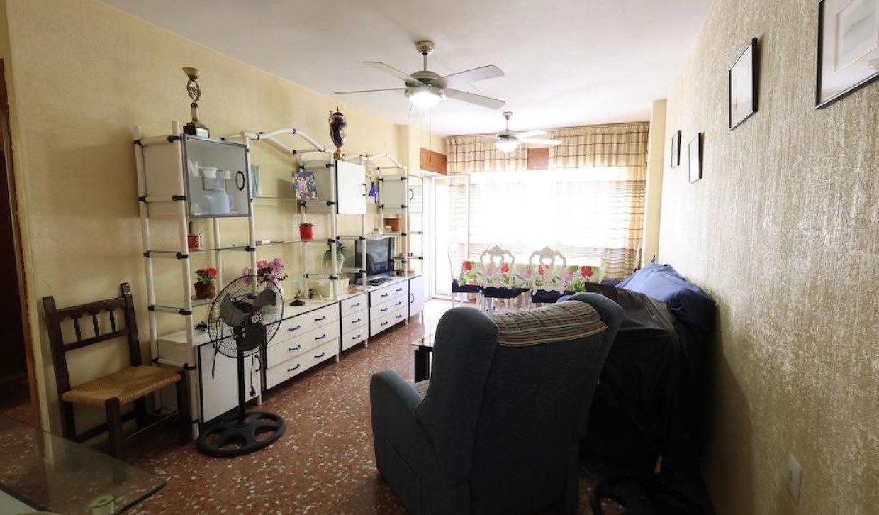 Resale - Apartment  - Torrevieja - Acequion