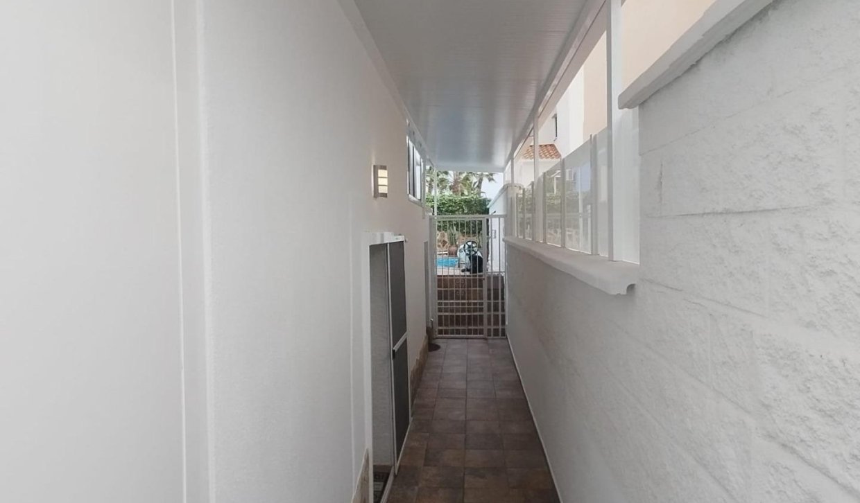 Segunda Mano - Villa - San Miguel de Salinas - Las filipinas