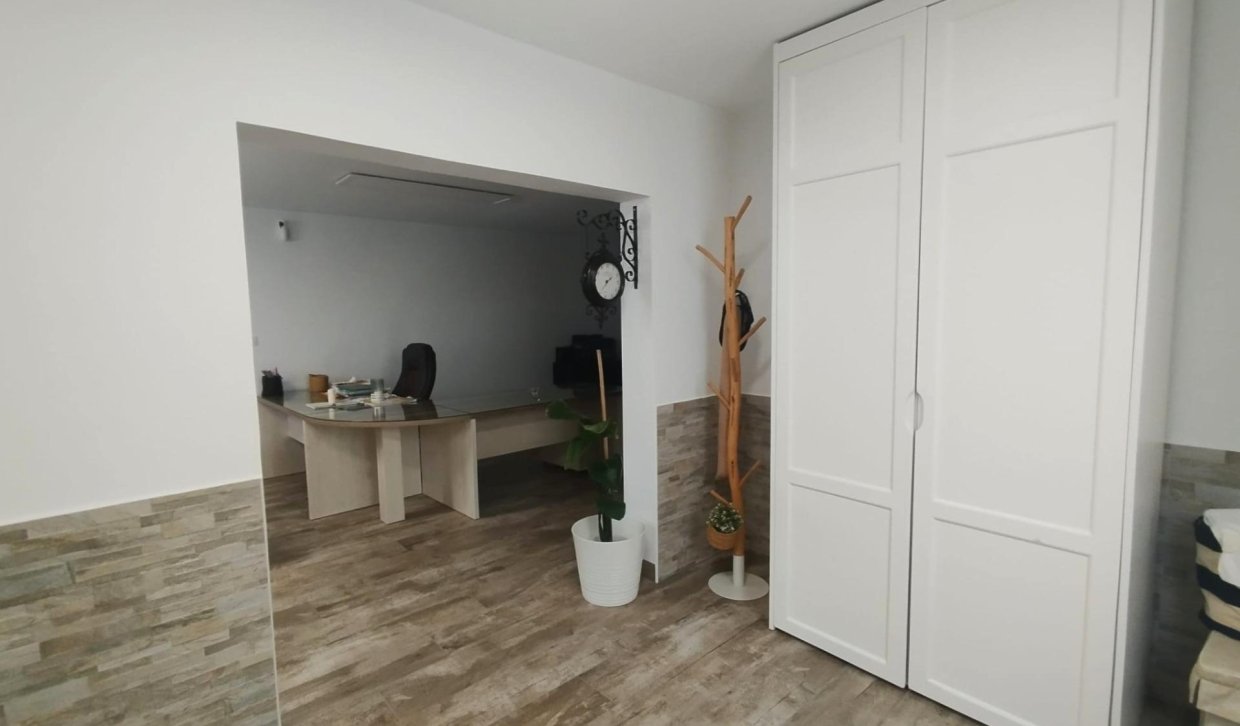 Segunda Mano - Villa - San Miguel de Salinas - Las filipinas