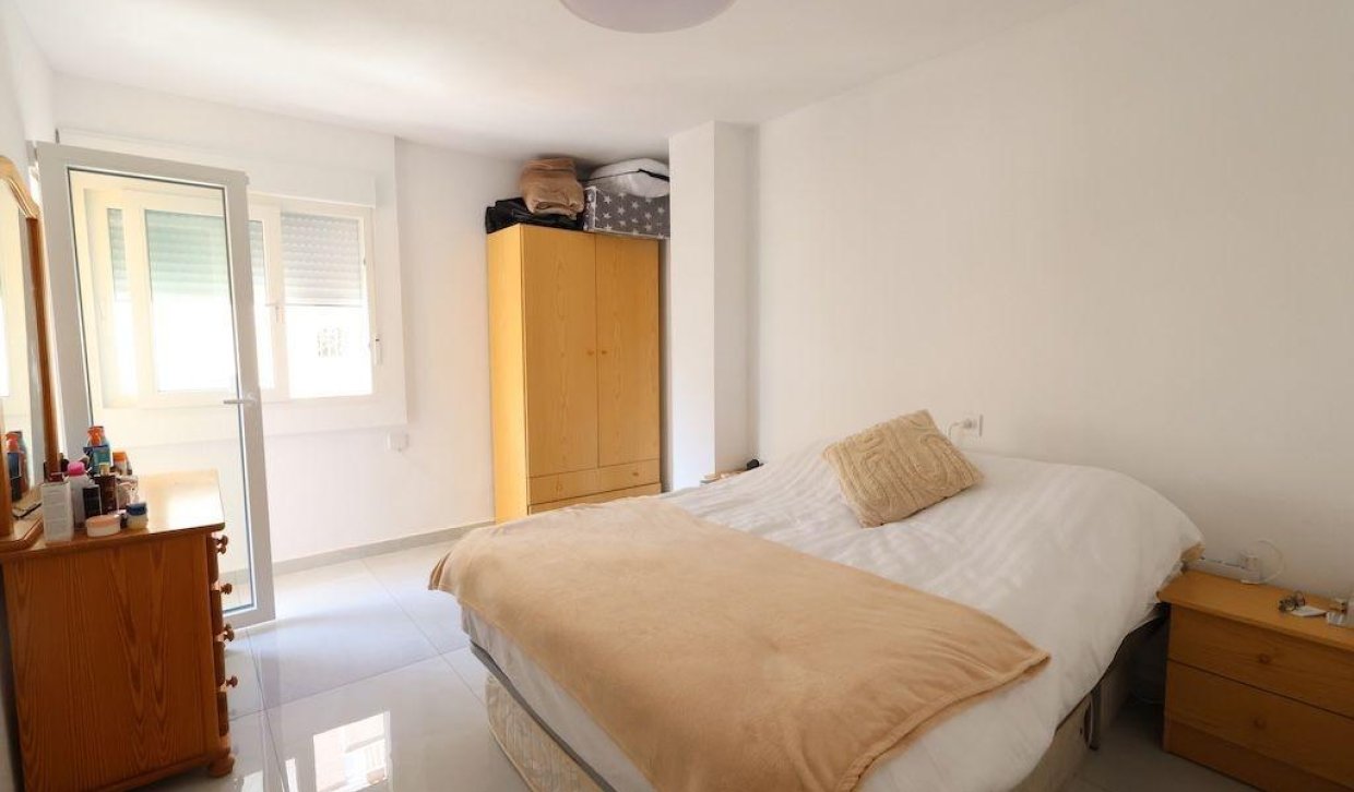 Revente - Appartement - Torrevieja - Acequion