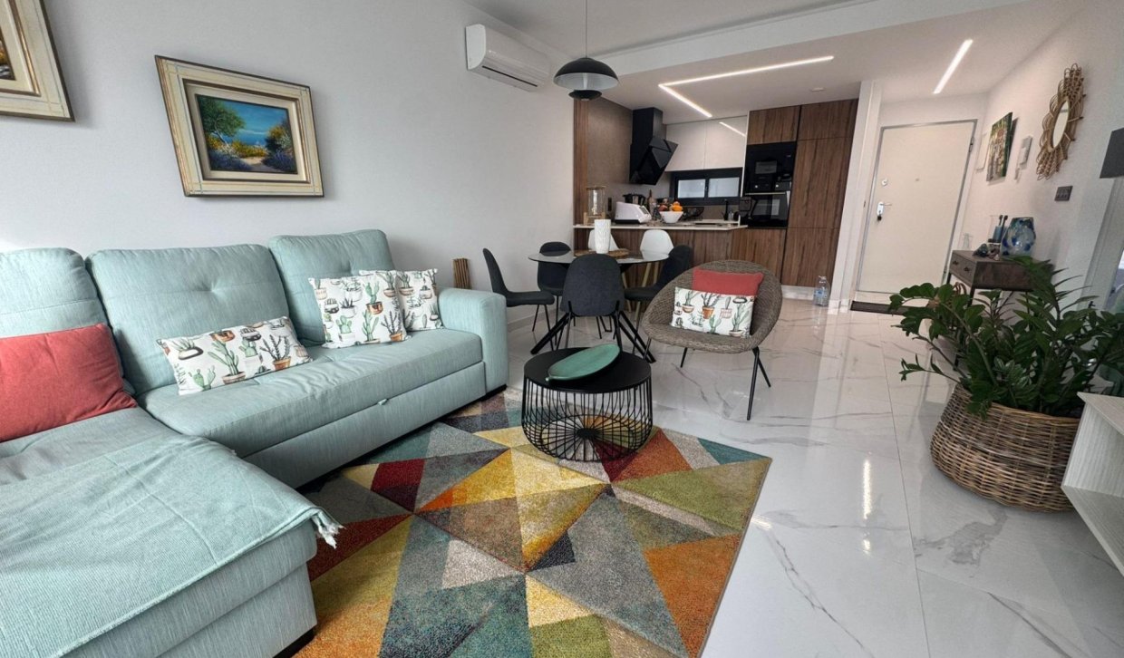 Resale - Upper floor bungalow - Guardamar del Segura - EL RASO