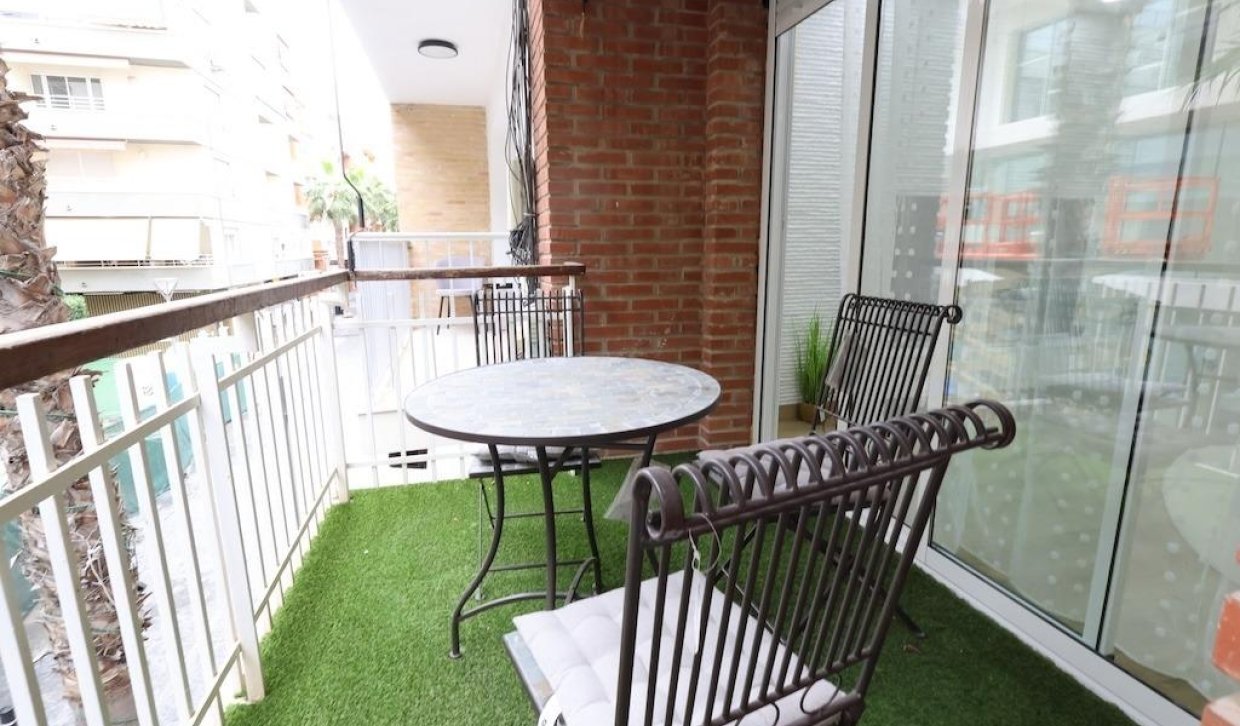 Revente - Appartement - Torrevieja - Centro