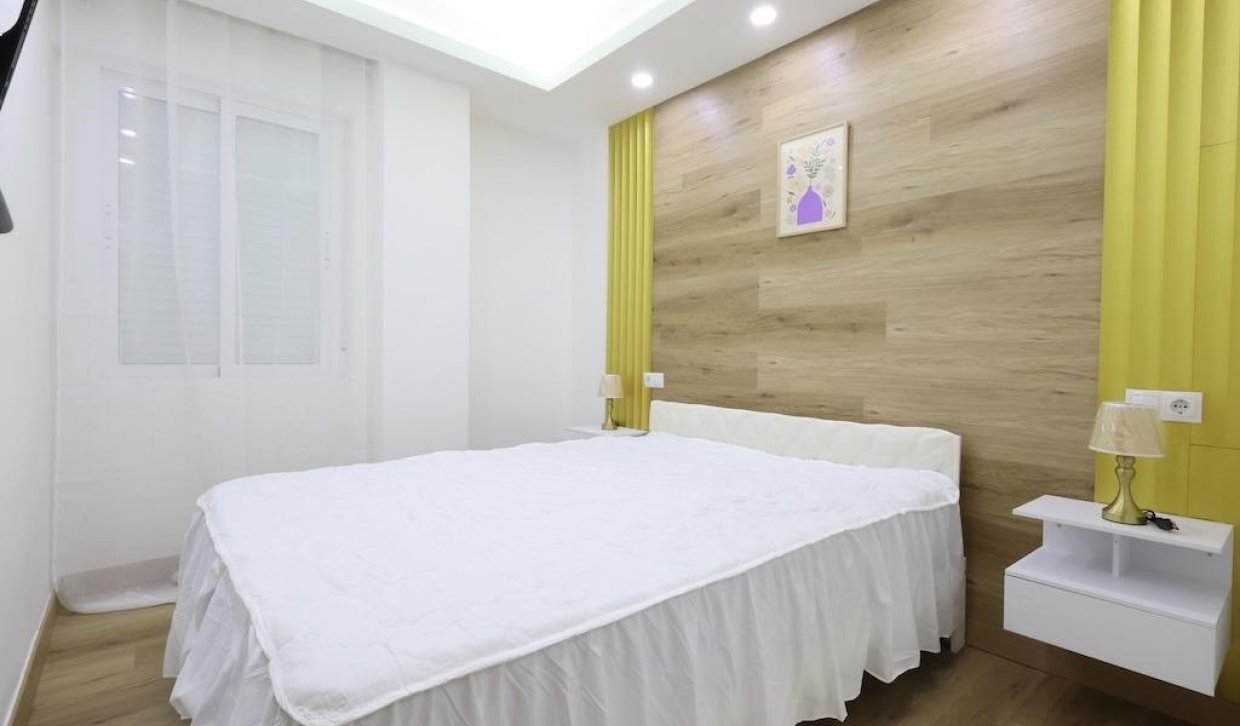 Revente - Appartement - Torrevieja - Centro