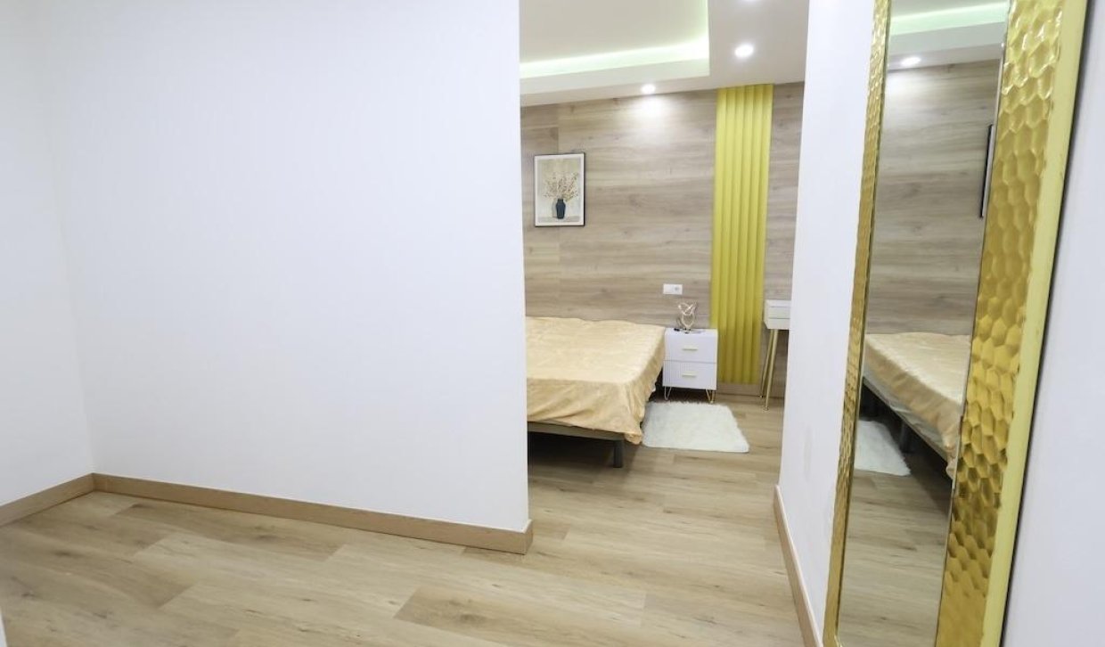 Revente - Appartement - Torrevieja - Centro