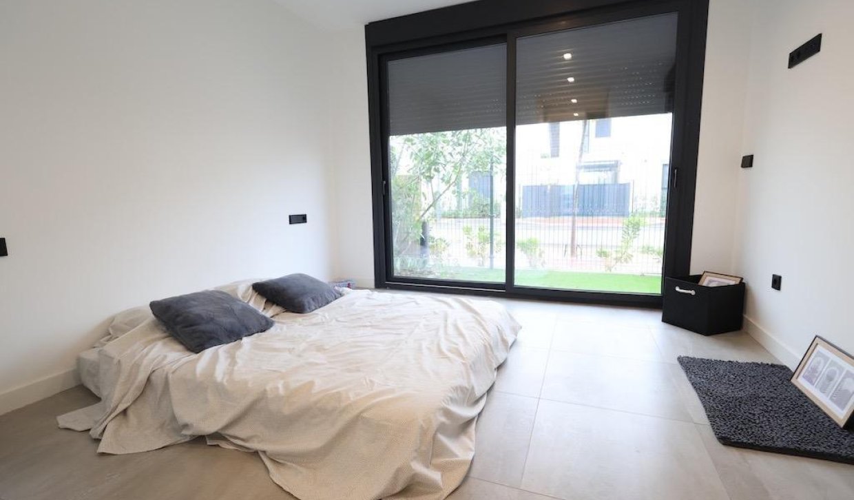Alquiler - Apartamento  - Los Alcázares - Dolores De Pacheco-santa Rosalía
