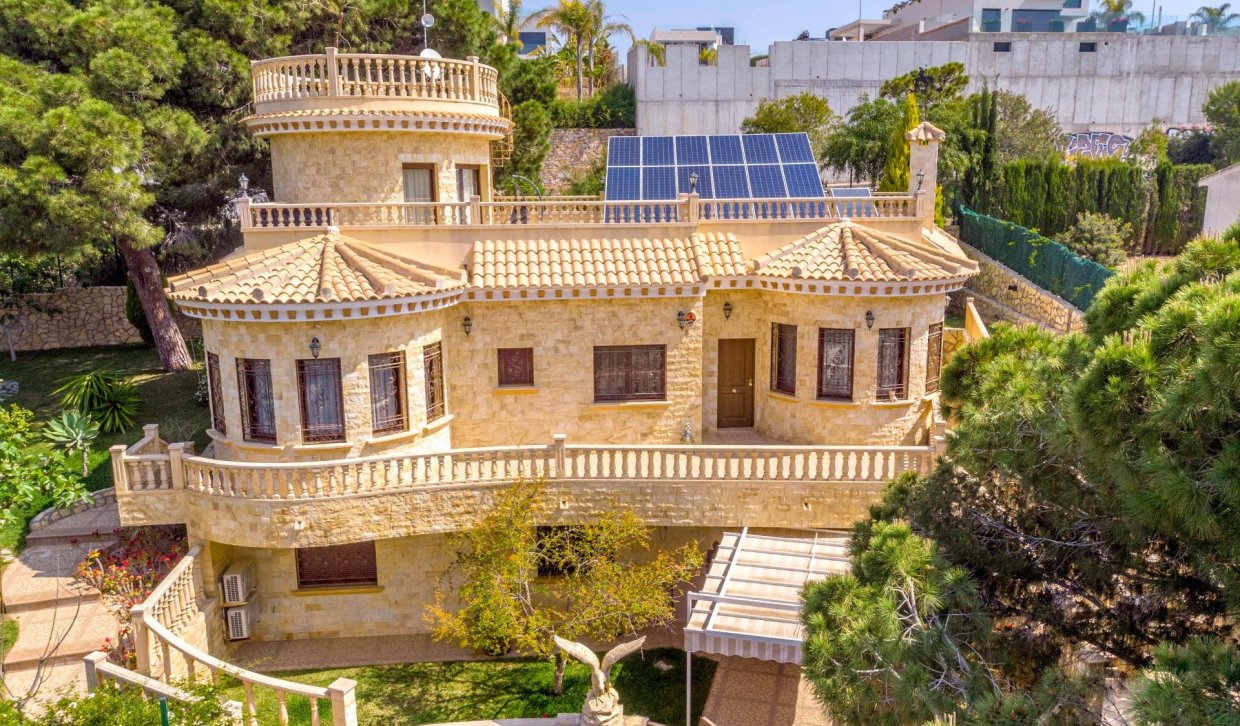 Odsprzedaż - Villa - Orihuela Costa - Campoamor