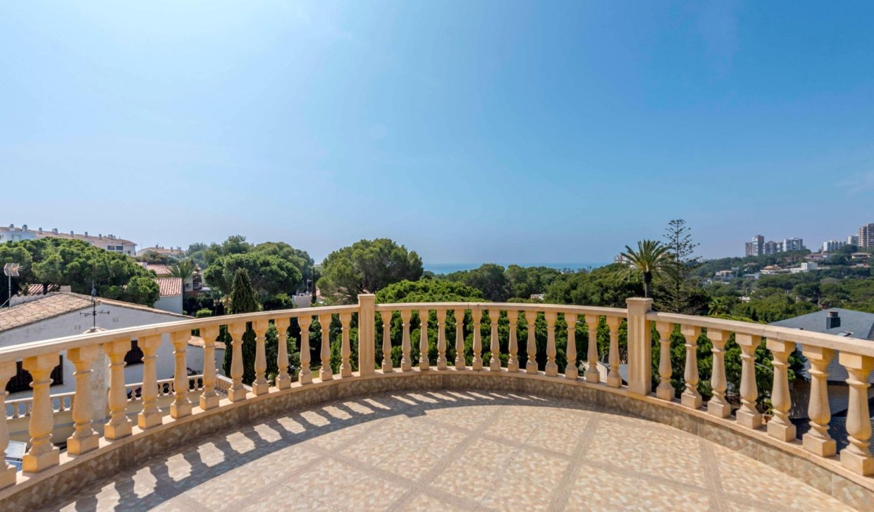 Odsprzedaż - Villa - Orihuela Costa - Campoamor