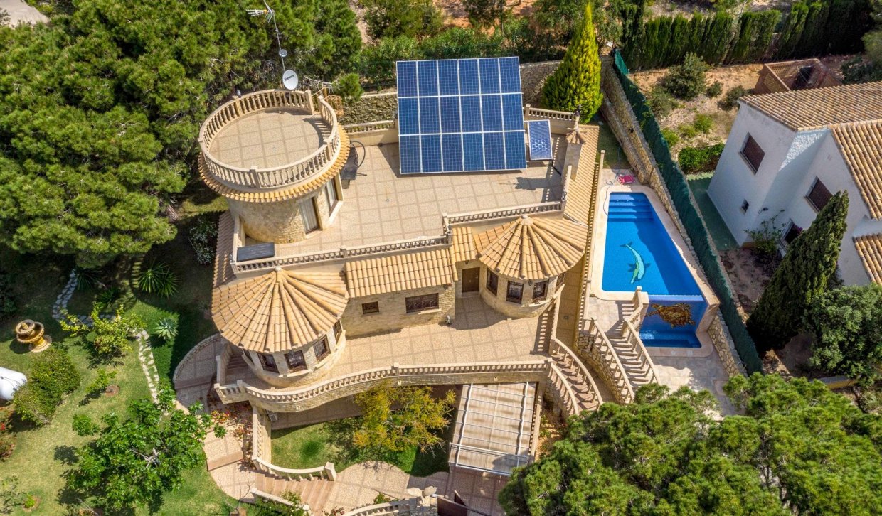 Odsprzedaż - Villa - Orihuela Costa - Campoamor