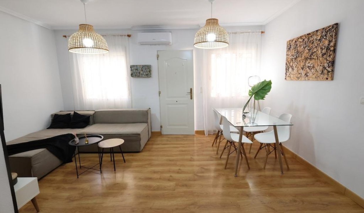Segunda Mano - Casa Tipo Dúplex - Orihuela Costa - La Zenia