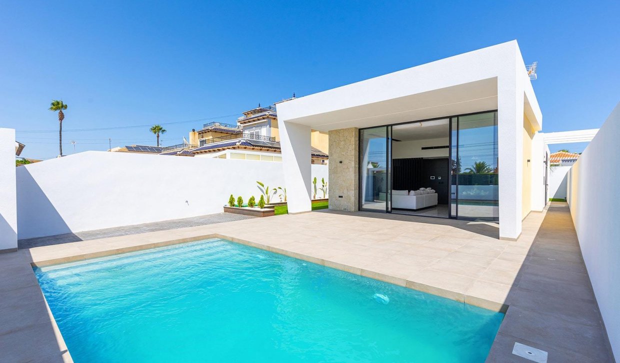 Nowy budynek - Villa - Torrevieja - Los balcones