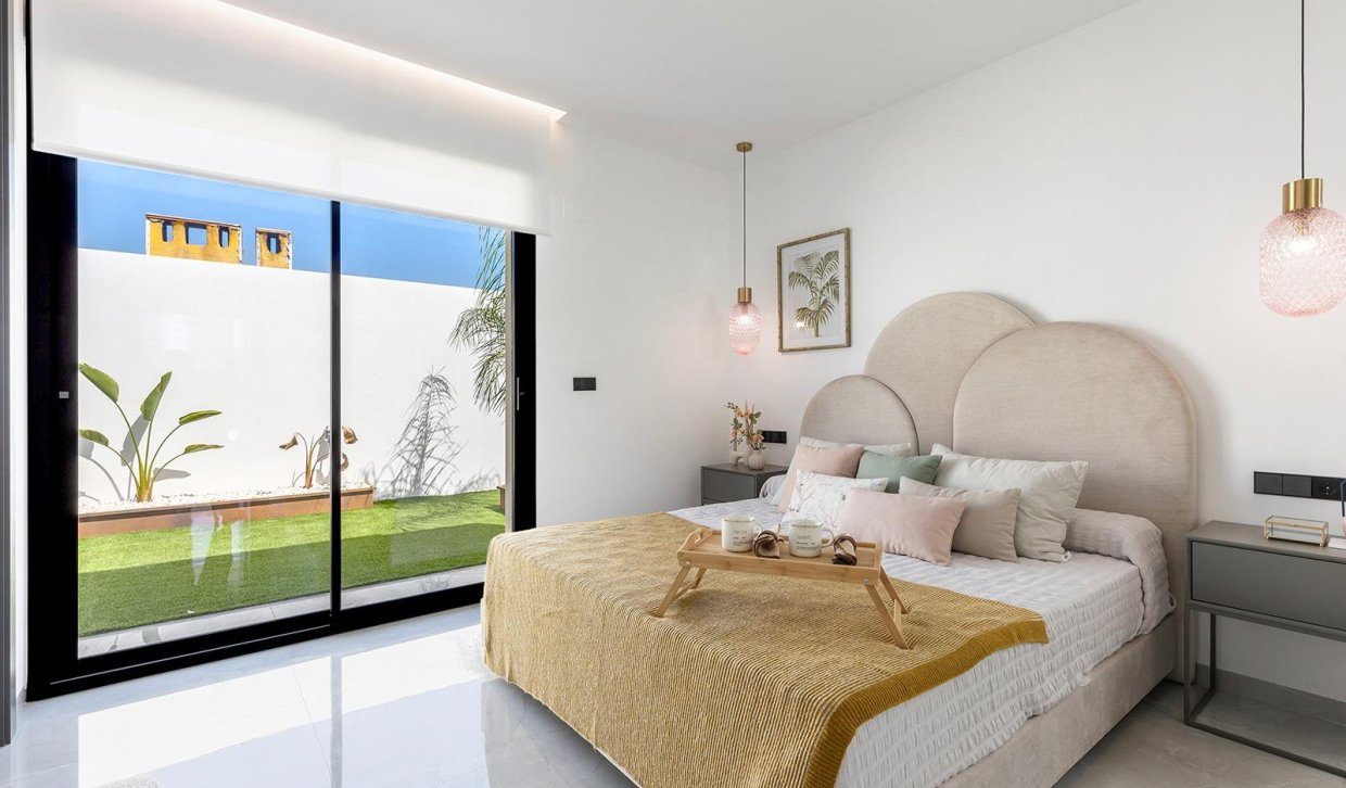 Nowy budynek - Villa - Torrevieja - Los balcones