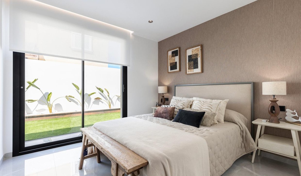 Nowy budynek - Villa - Torrevieja - Los balcones