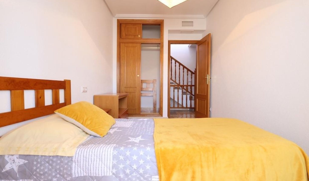 Segunda Mano - Casa Tipo Dúplex - Orihuela Costa - La Ciñuelica