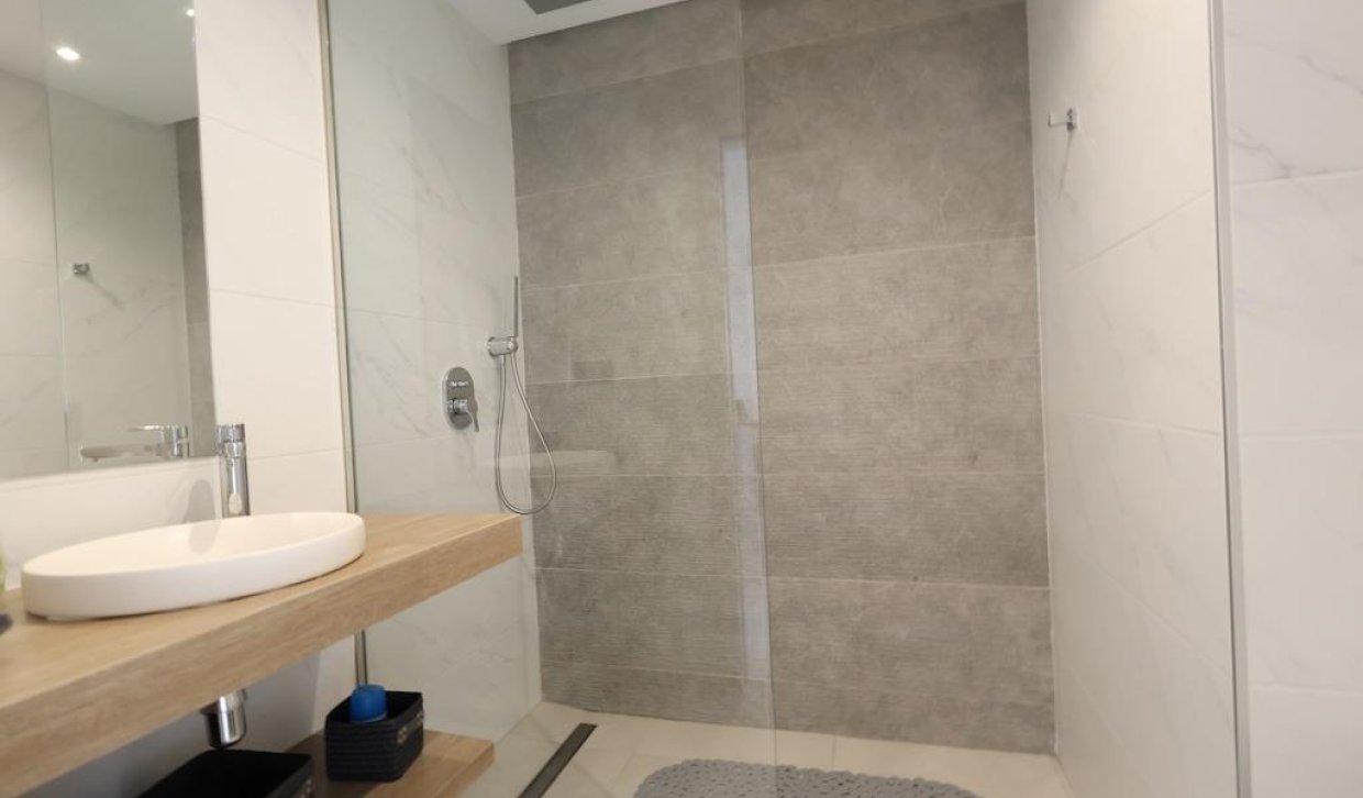 Bestaande woning  - Bungalow  bovenverdieping - Guardamar del Segura - EL RASO
