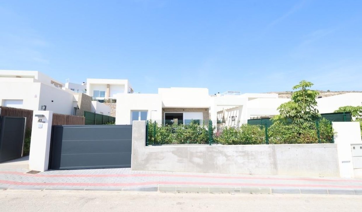 Segunda Mano - Villa - Algorfa - La Finca Golf Resort