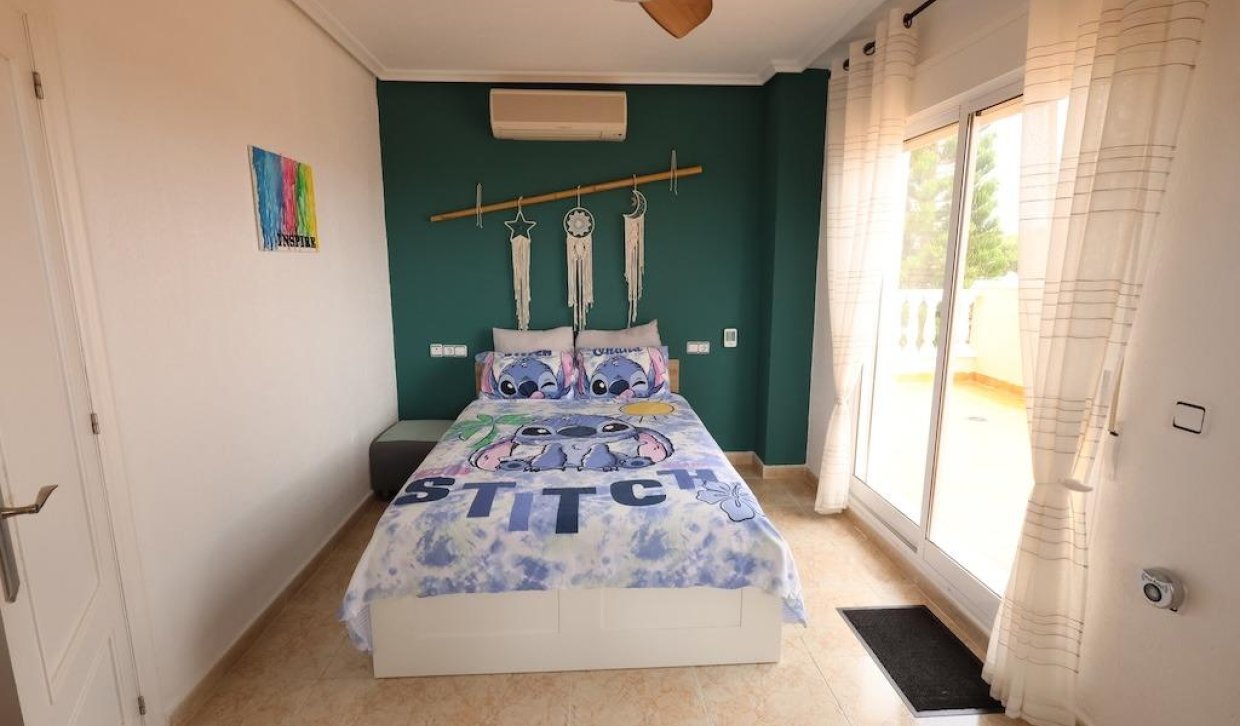 Segunda Mano - Chalet - San Miguel de Salinas - Las filipinas