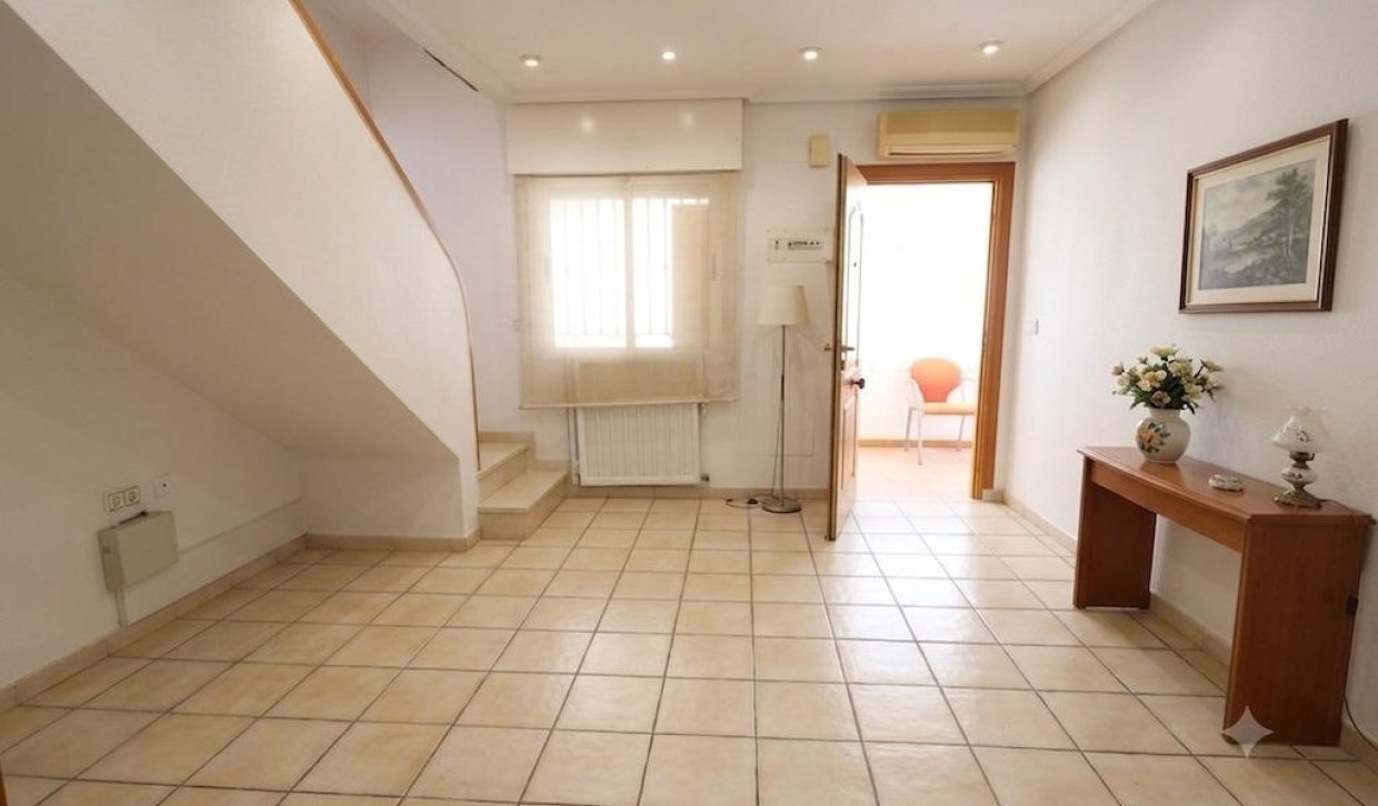 Segunda Mano - Adosado - Torrevieja - Los balcones