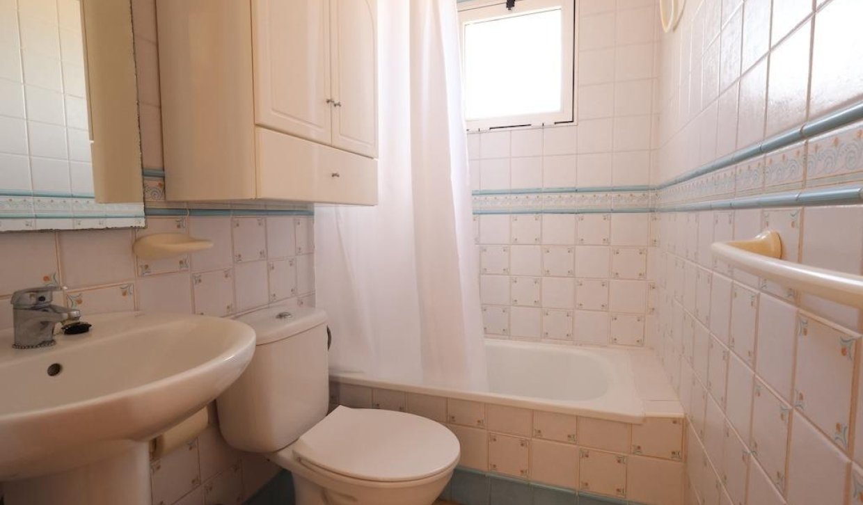 Segunda Mano - Adosado - Torrevieja - Los balcones