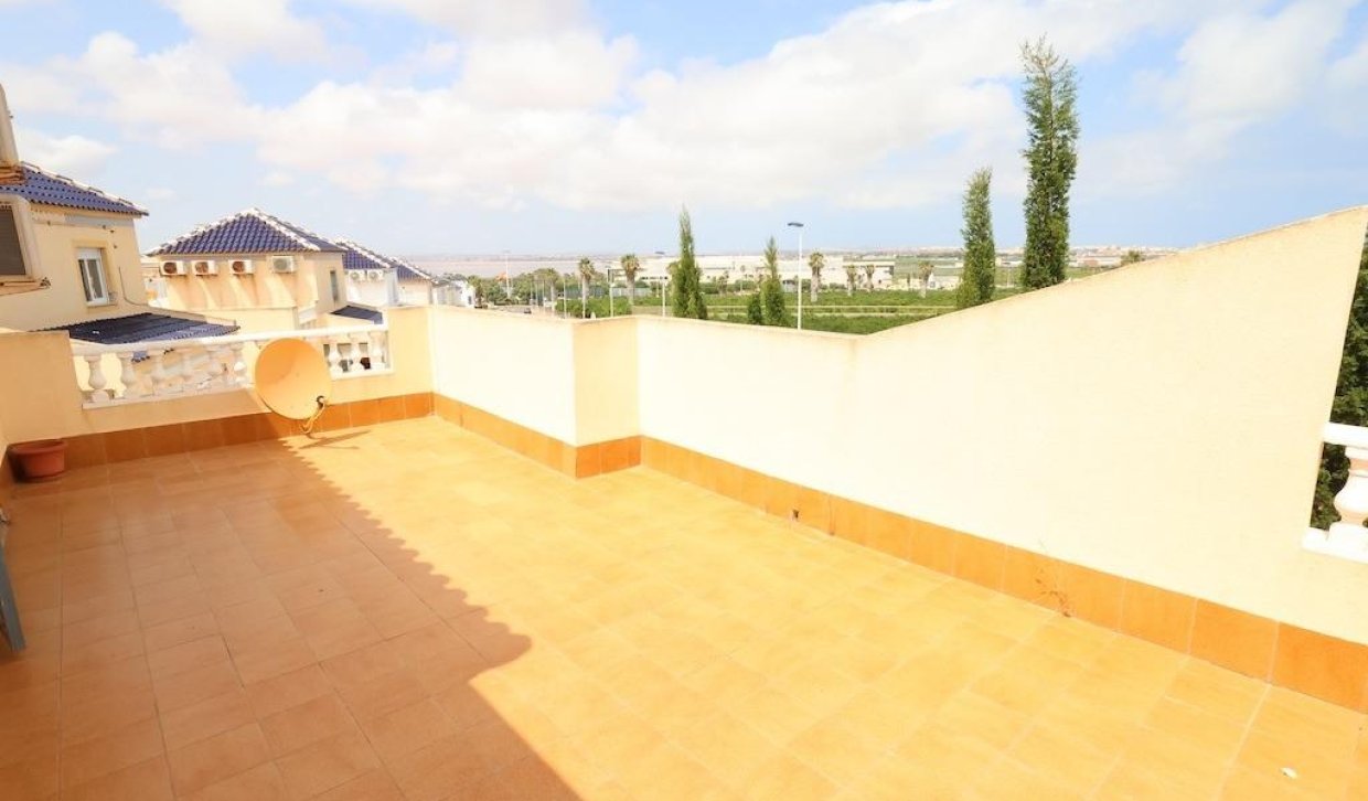 Segunda Mano - Adosado - Torrevieja - Los balcones