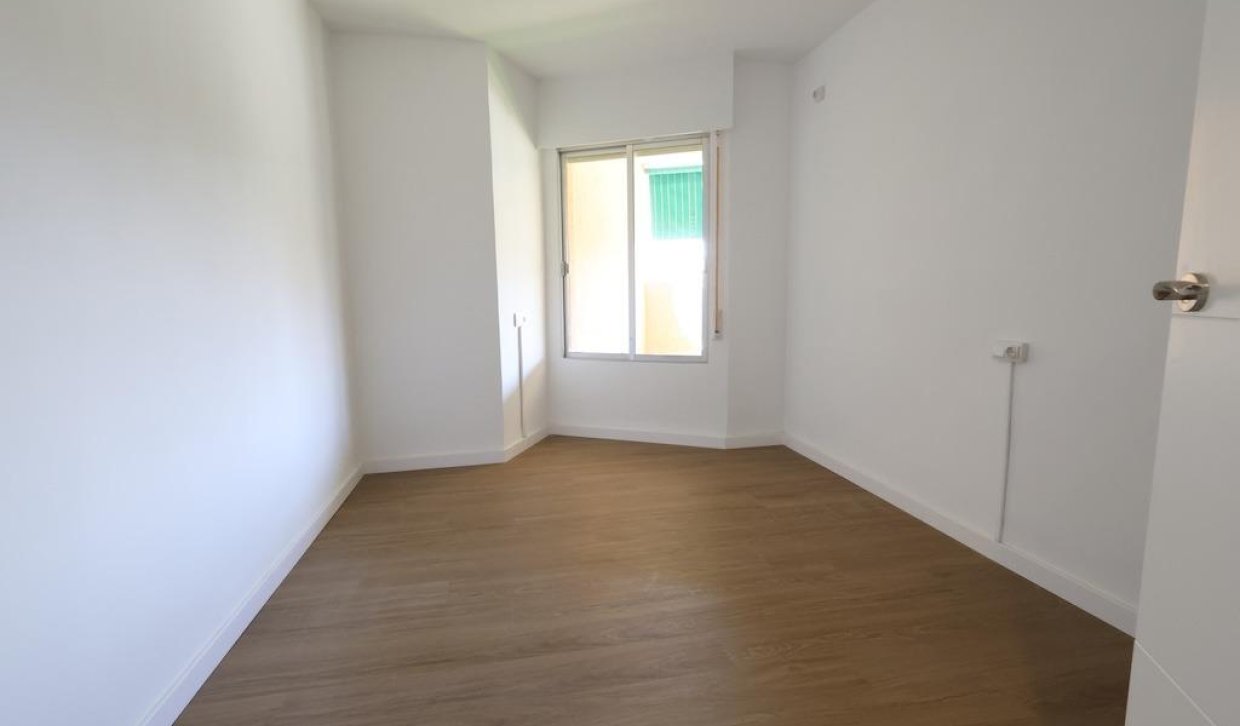 Segunda Mano - Apartamento  - Orihuela Costa - La Zenia
