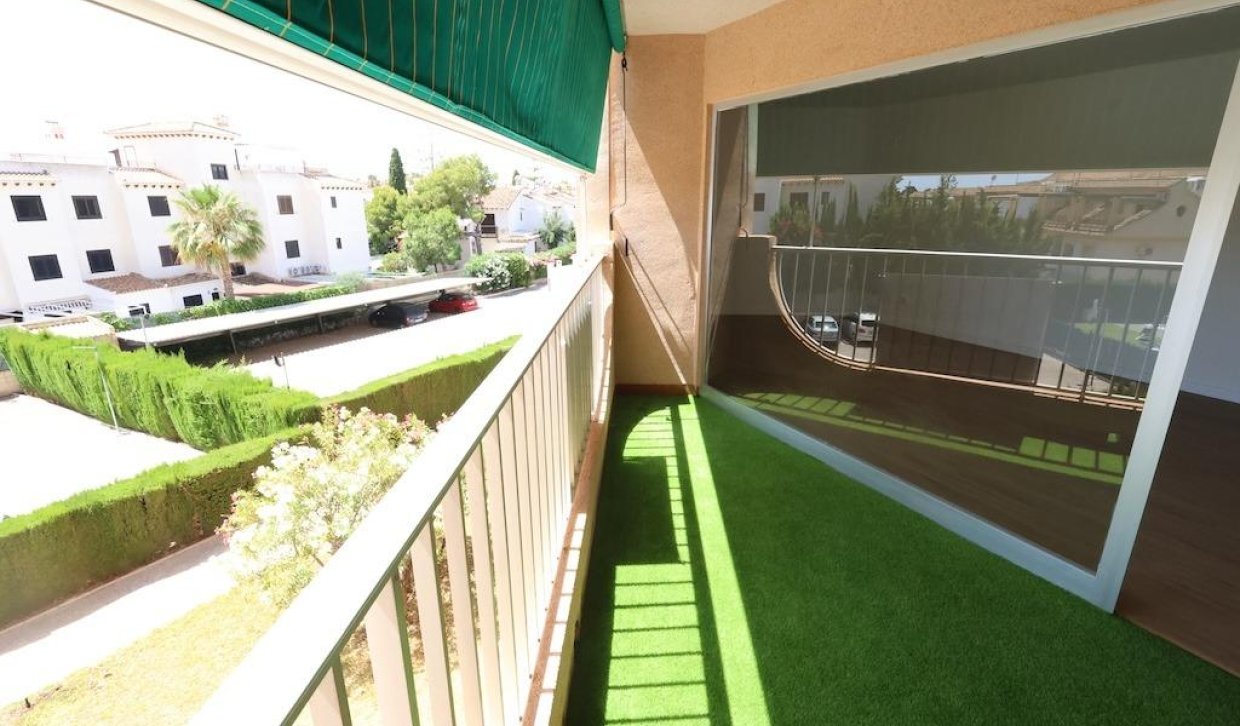 Segunda Mano - Apartamento  - Orihuela Costa - La Zenia
