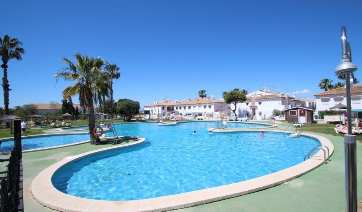 Segunda Mano - Bungalow - Torrevieja - Los Balcones - Los Altos del Edén