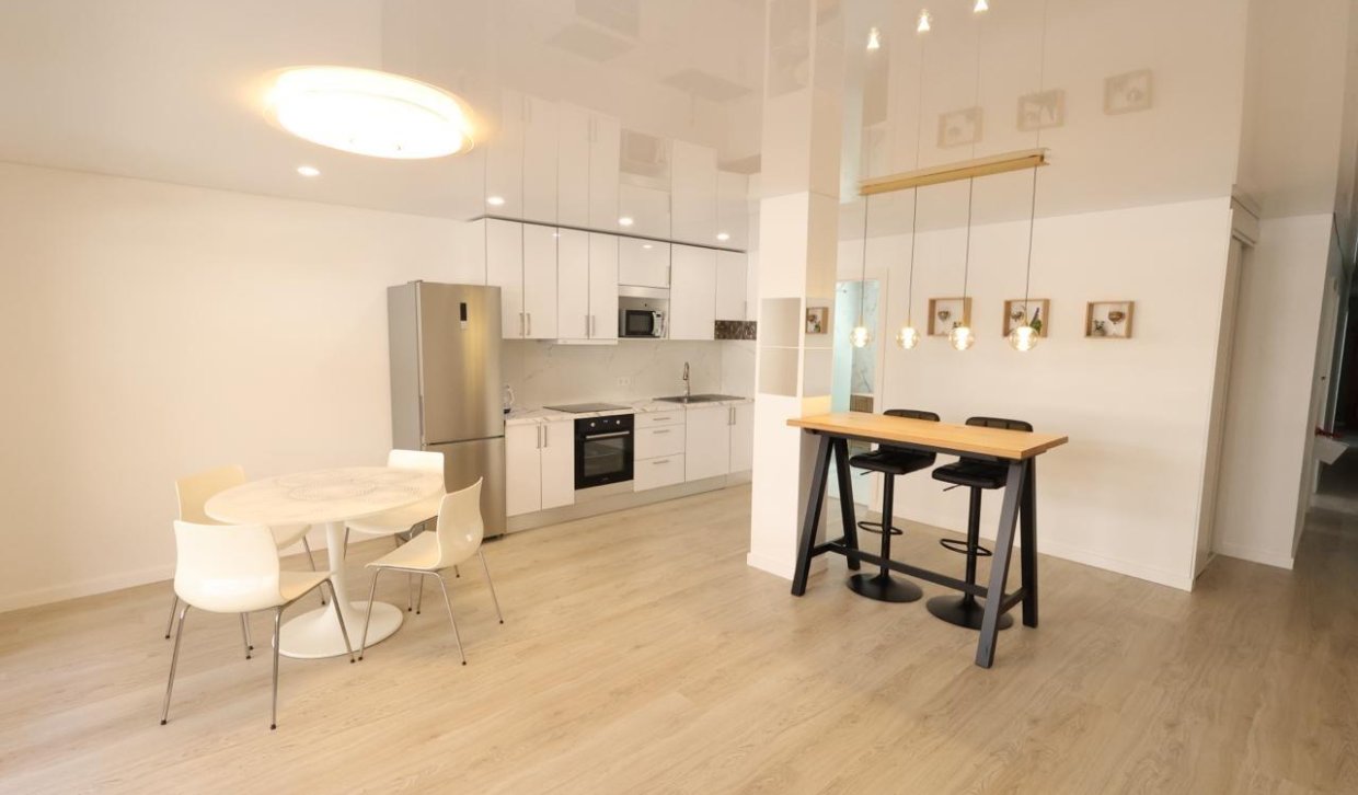 Segunda Mano - Apartamento  - Torrevieja - Acequion