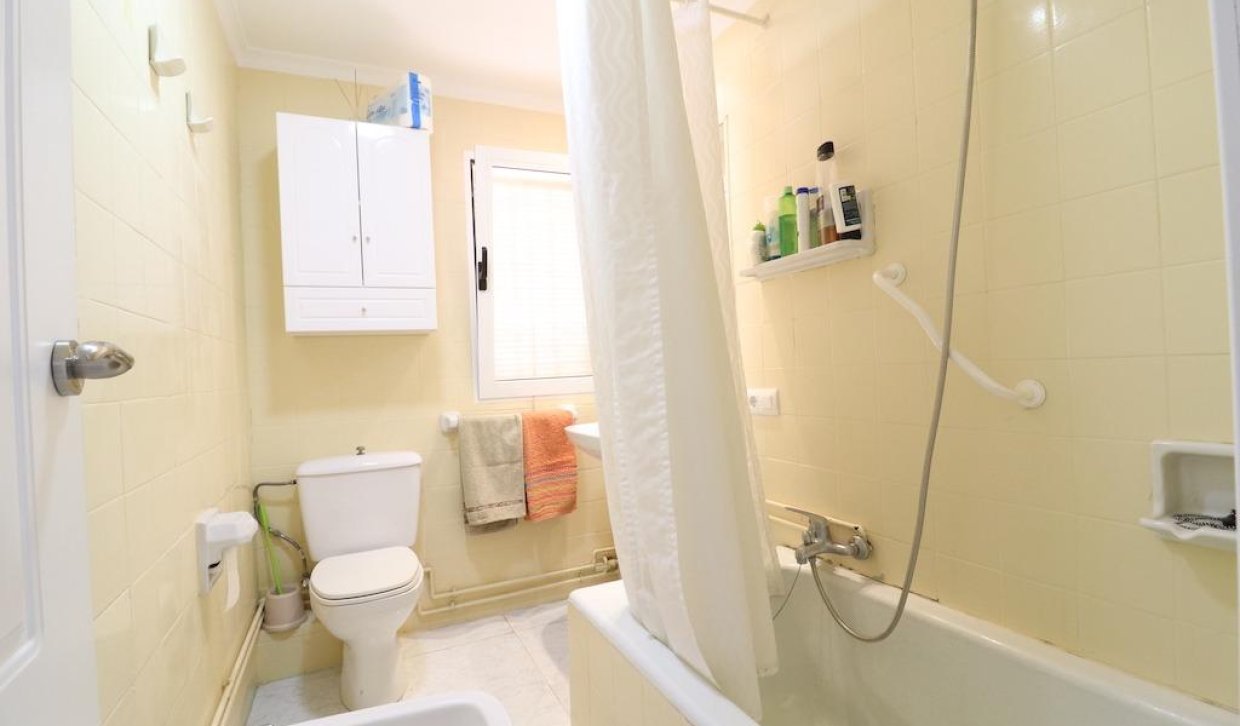 Verhuur - Appartement  - Orihuela Costa - Campoamor