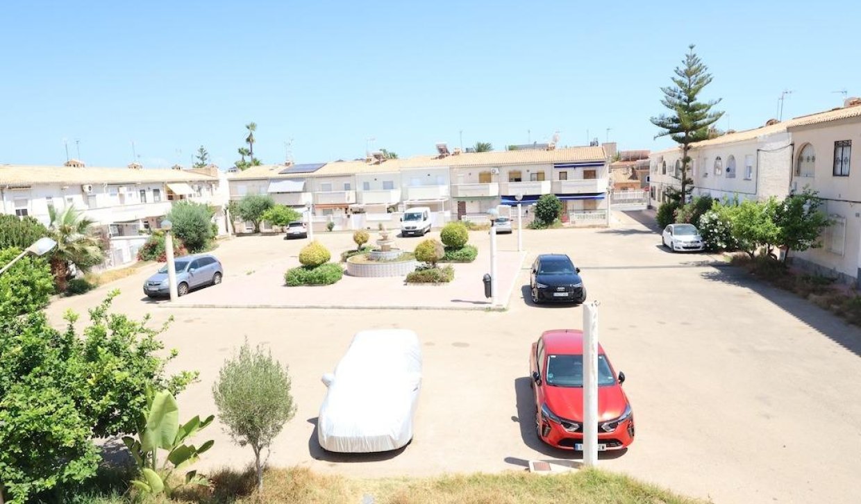 Wynajem długoterminowy - Mieszkanie w bloku - Orihuela Costa - Campoamor
